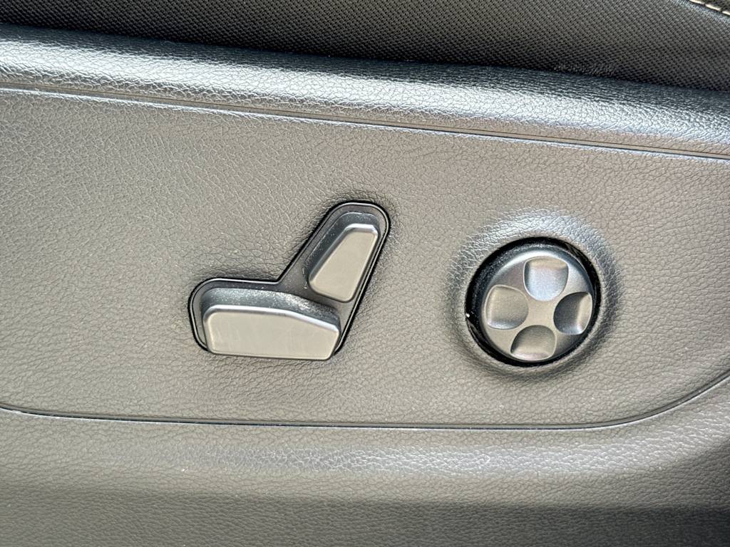 Thumbnail: 2021 RAM 1500 - 26