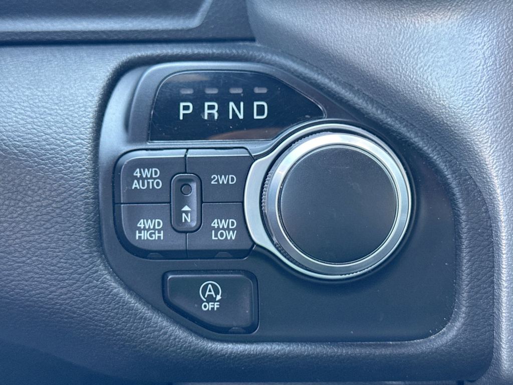 Thumbnail: 2022 RAM 1500 - 33