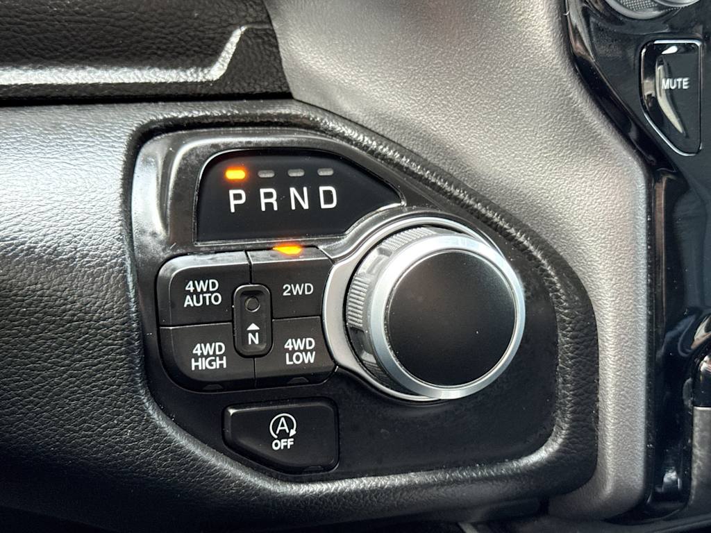 Thumbnail: 2023 RAM 1500 - 33