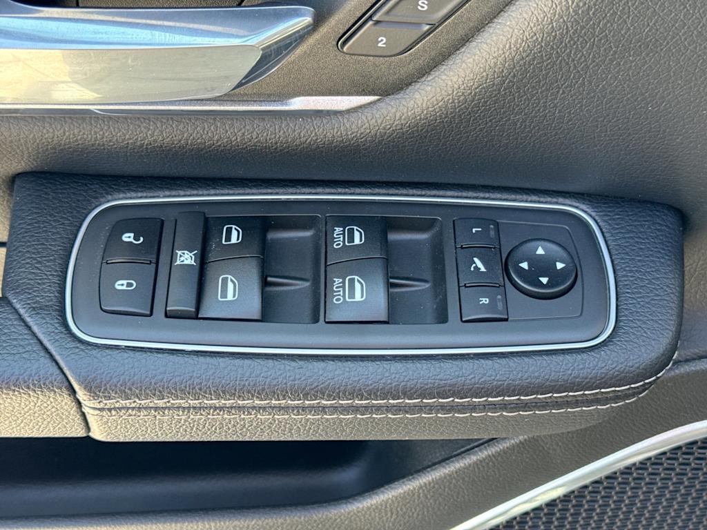 Thumbnail: 2021 RAM 1500 - 20