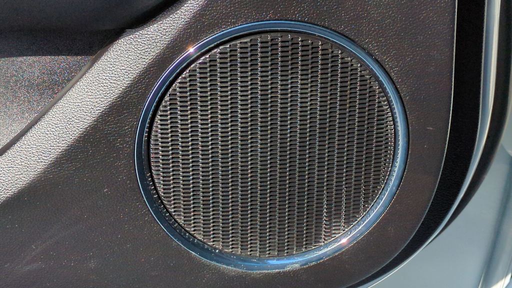 Thumbnail: 2022 Ford Mustang - 32