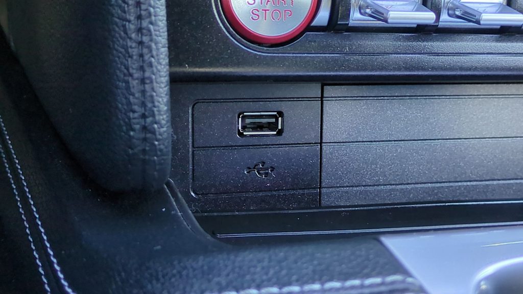 Thumbnail: 2022 Ford Mustang - 33