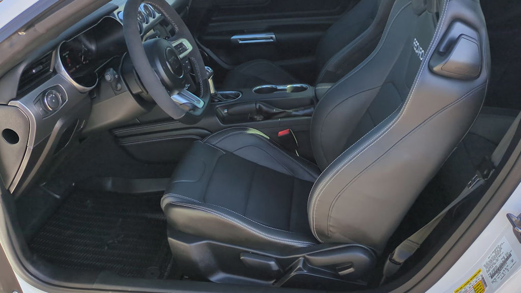 Thumbnail: 2022 Ford Mustang - 11