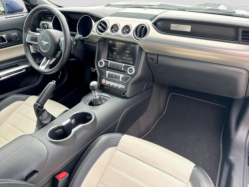 Thumbnail: 2015 Ford Mustang - 10