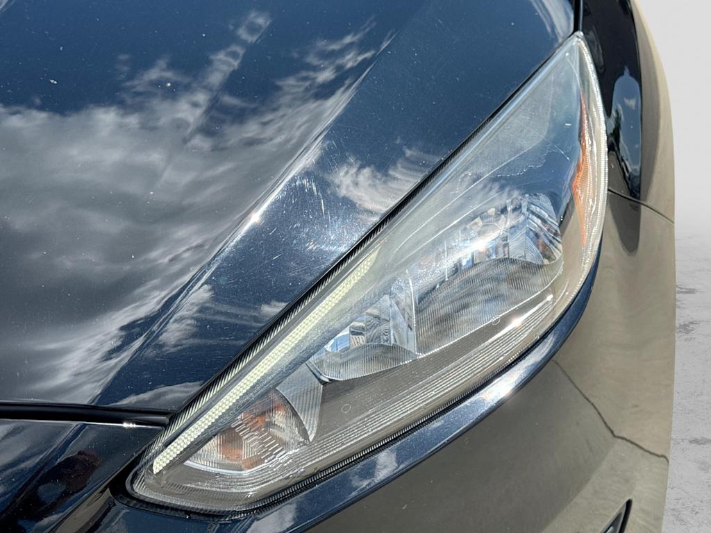 Thumbnail: 2016 Ford Focus - 22