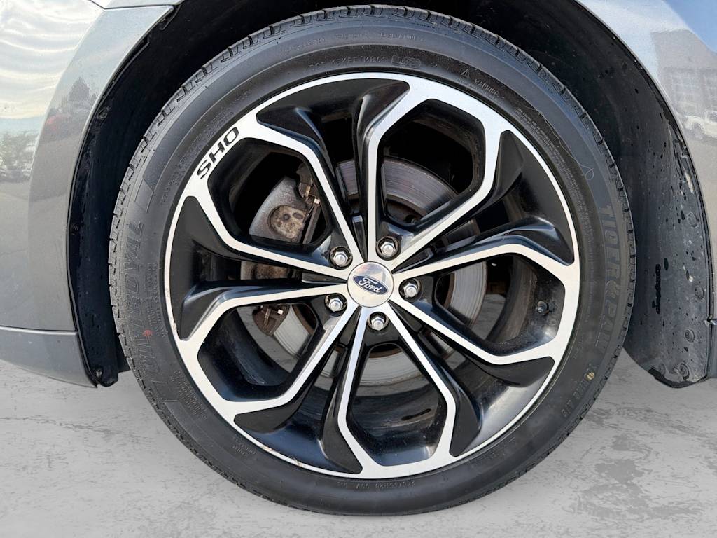 Thumbnail: 2015 Ford Taurus - 7