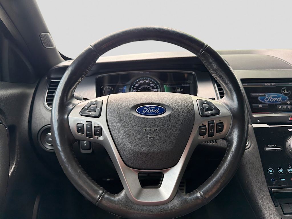 Thumbnail: 2015 Ford Taurus - 8