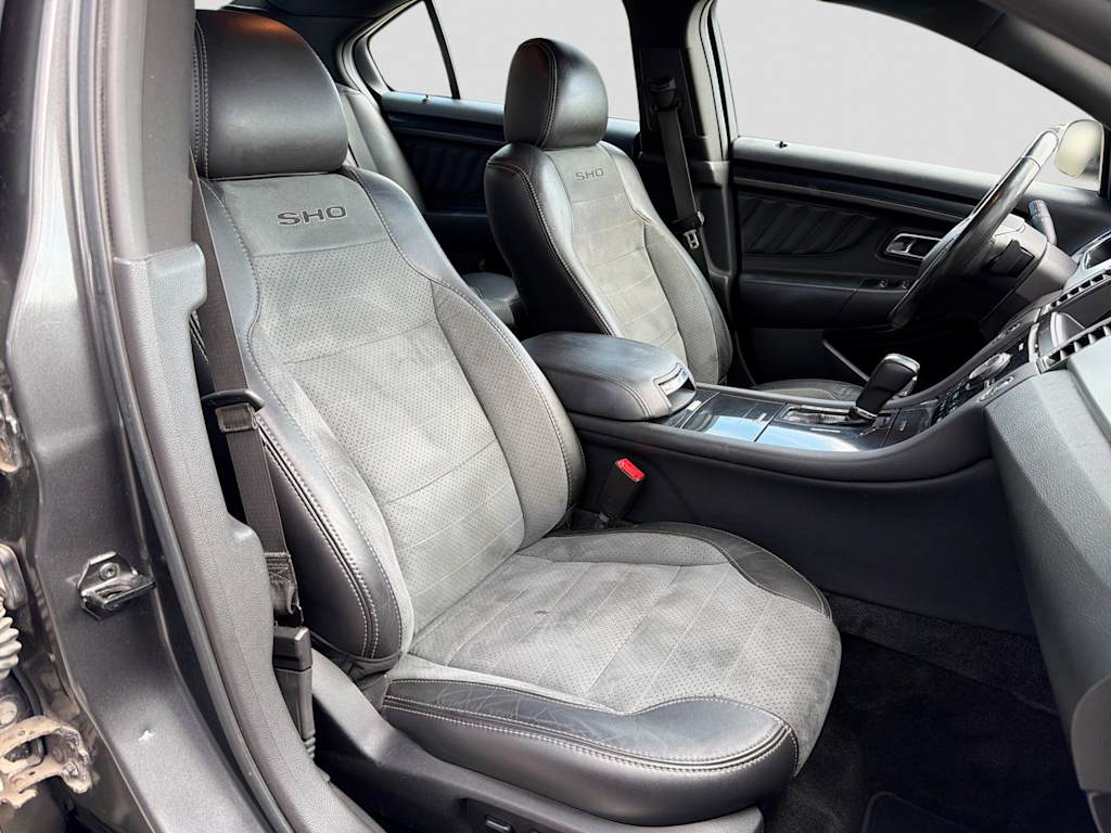 Thumbnail: 2015 Ford Taurus - 27