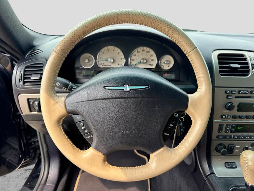Thumbnail: 2005 Ford Thunderbird - 10