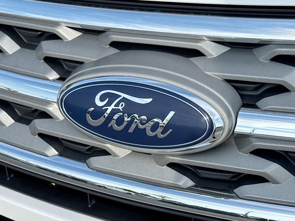 Thumbnail: 2018 Ford Explorer - 6