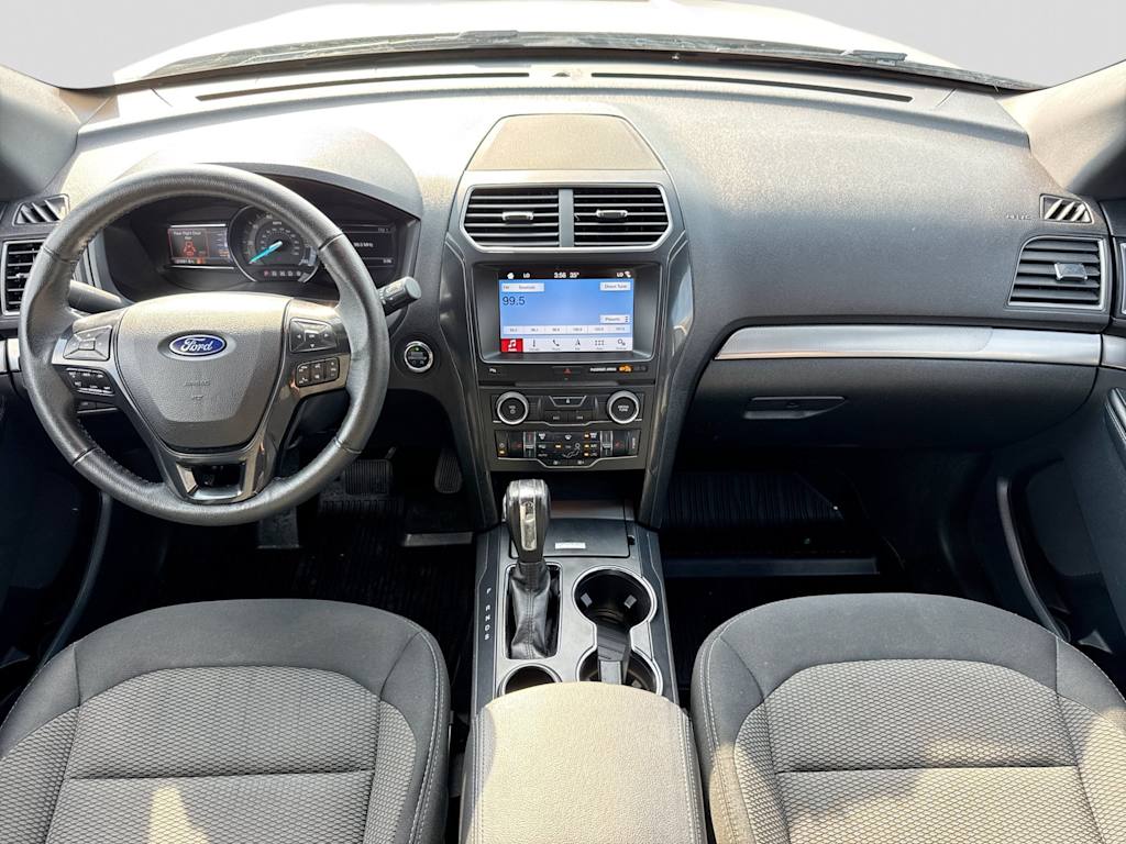 Thumbnail: 2018 Ford Explorer - 8