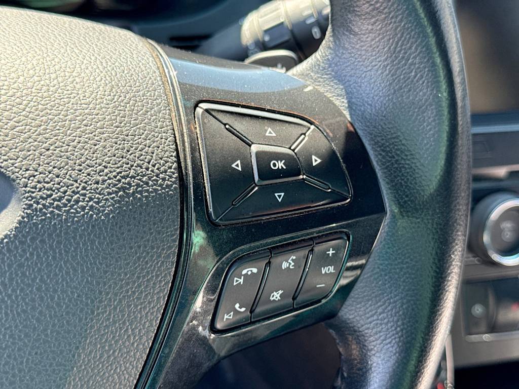 Thumbnail: 2016 Ford Explorer - 30