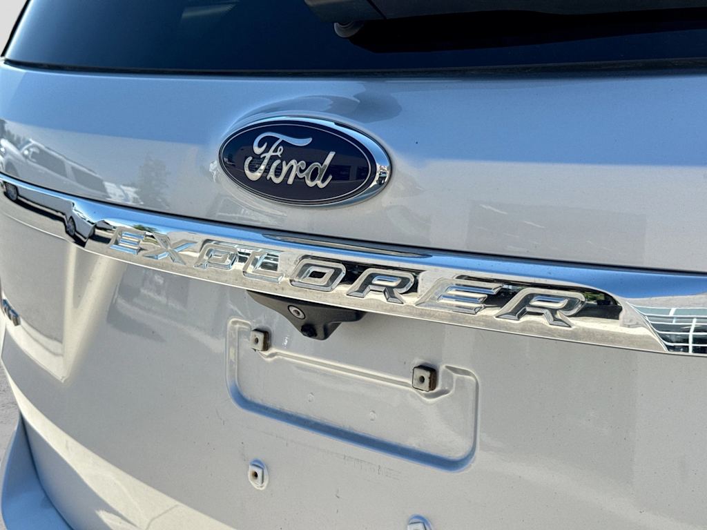 Thumbnail: 2016 Ford Explorer - 23