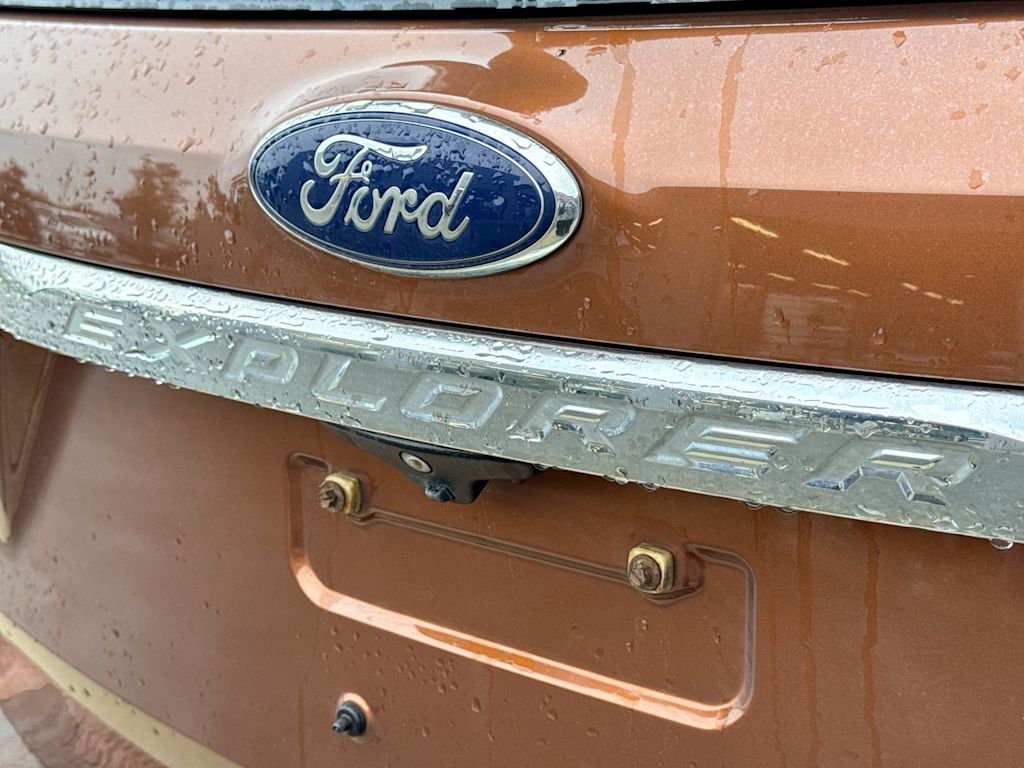 Thumbnail: 2017 Ford Explorer - 24