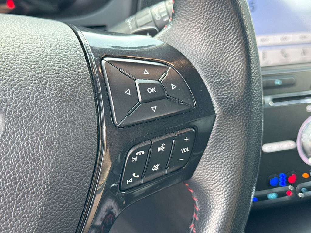 Thumbnail: 2018 Ford Explorer - 28