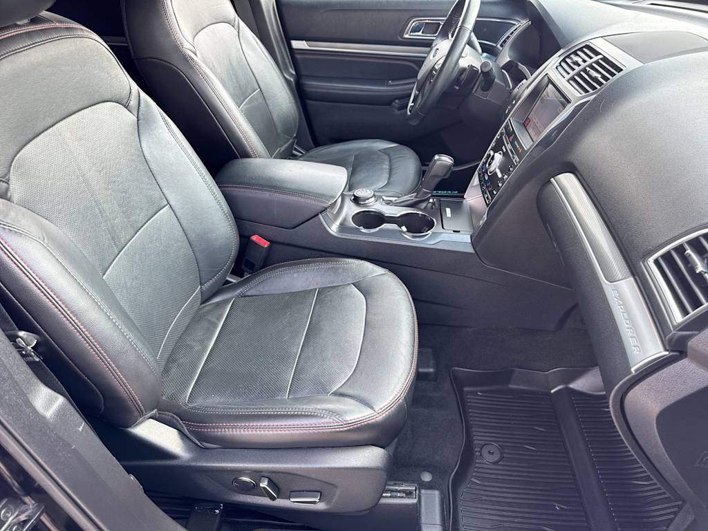 Thumbnail: 2018 Ford Explorer - 10