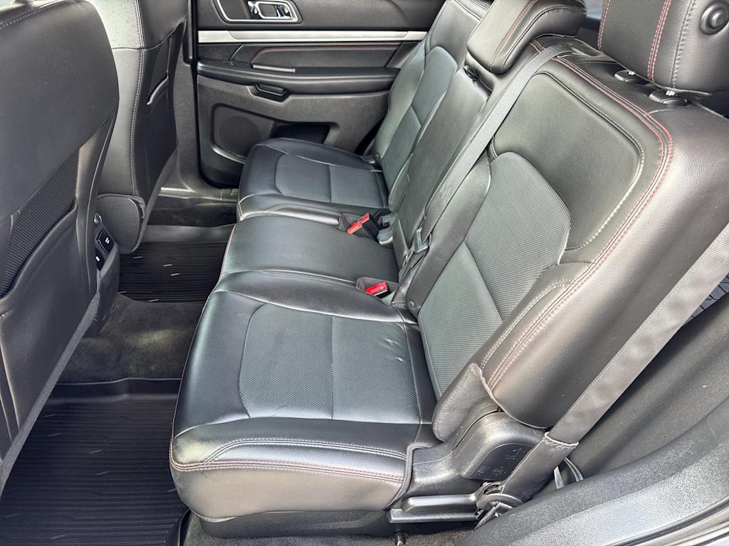 Thumbnail: 2018 Ford Explorer - 25