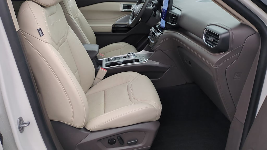 Thumbnail: 2023 Ford Explorer - 12