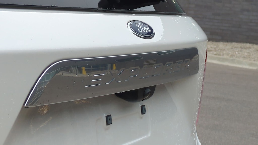 Thumbnail: 2023 Ford Explorer - 22