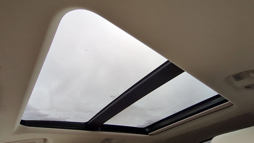 Thumbnail: 2023 Ford Explorer - 24