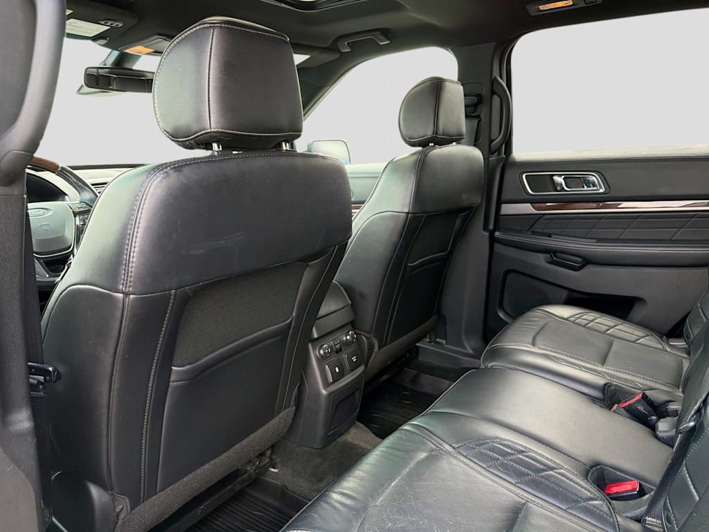 Thumbnail: 2017 Ford Explorer - 12