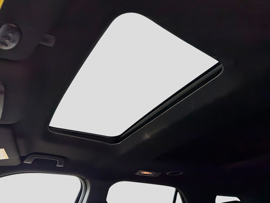 Thumbnail: 2017 Ford Explorer - 24