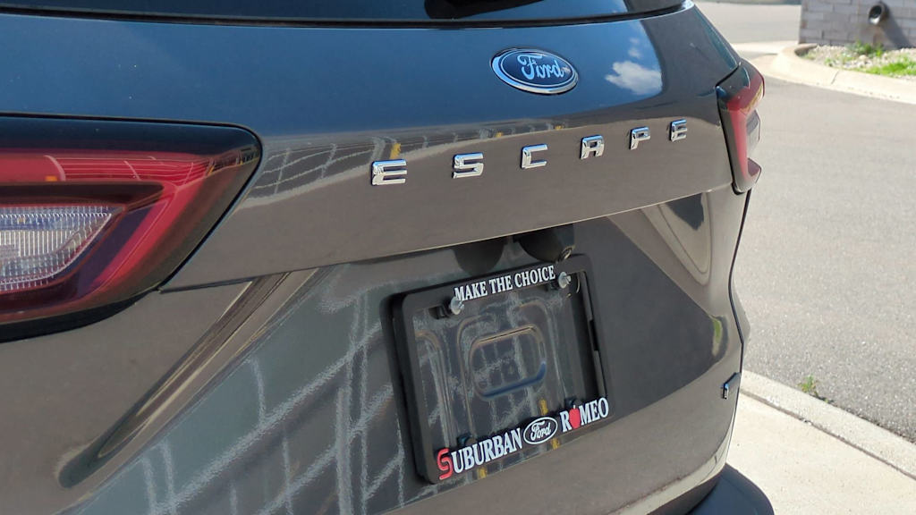 Thumbnail: 2025 Ford Escape - 7