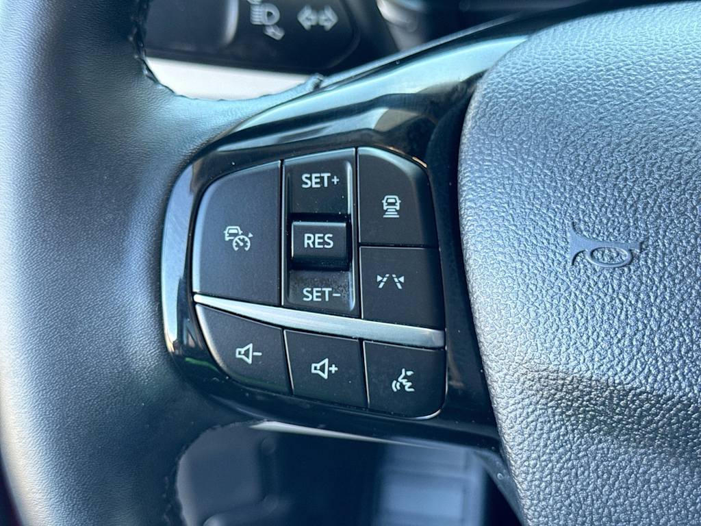 Thumbnail: 2023 Ford Escape - 24