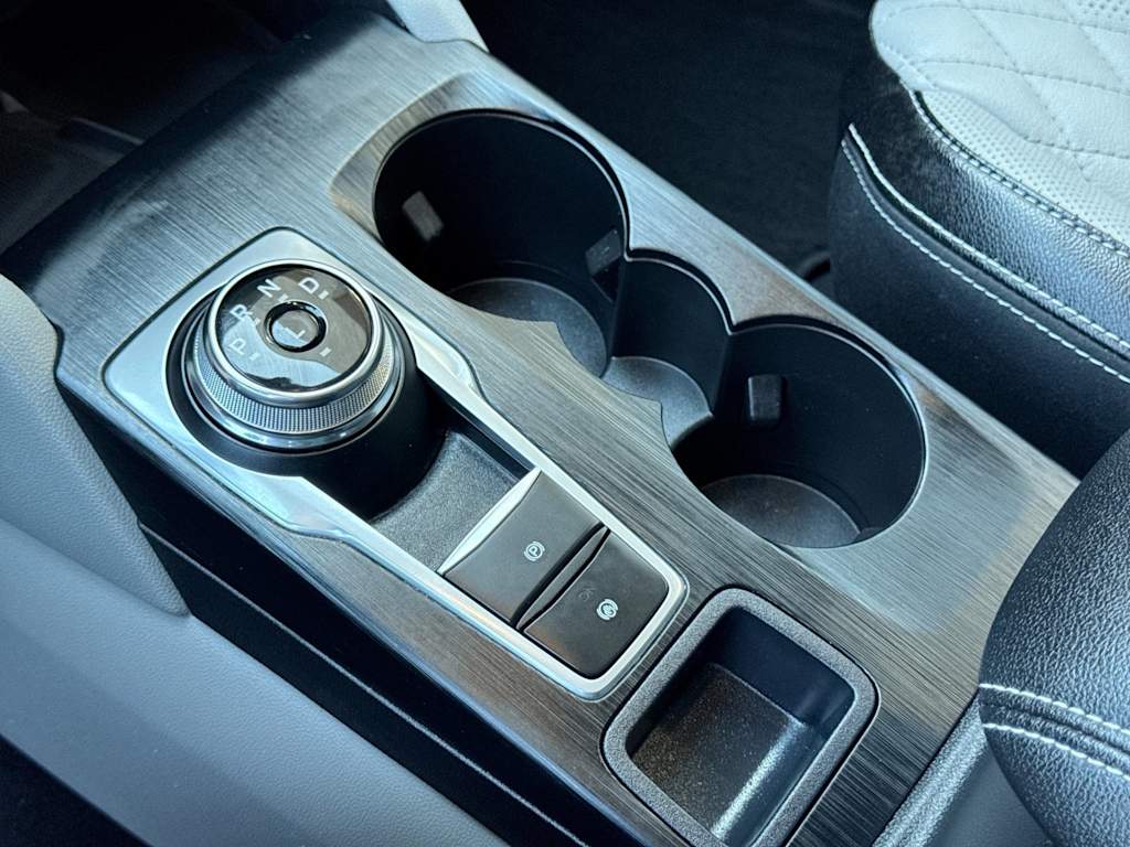 Thumbnail: 2023 Ford Escape - 13