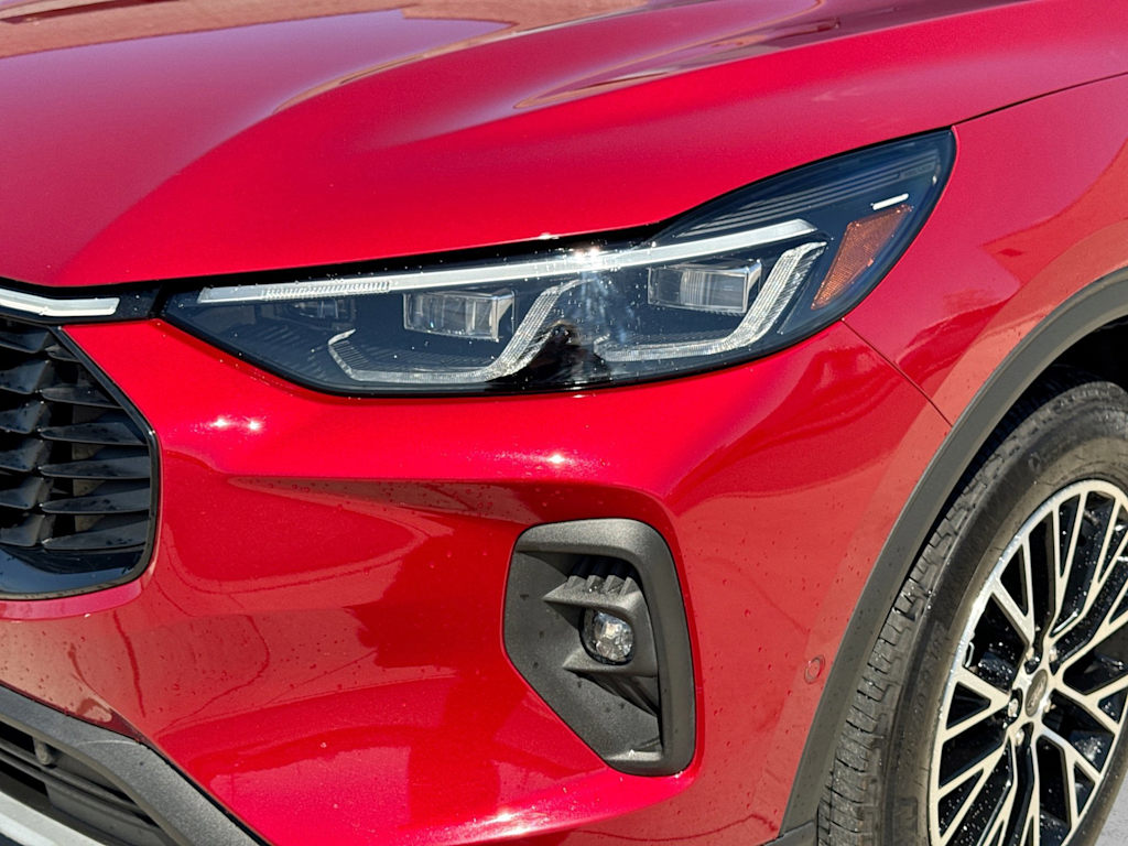 Thumbnail: 2023 Ford Escape - 16