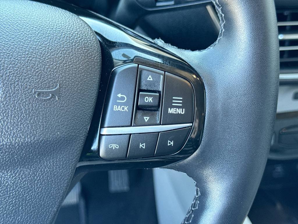 Thumbnail: 2023 Ford Escape - 25