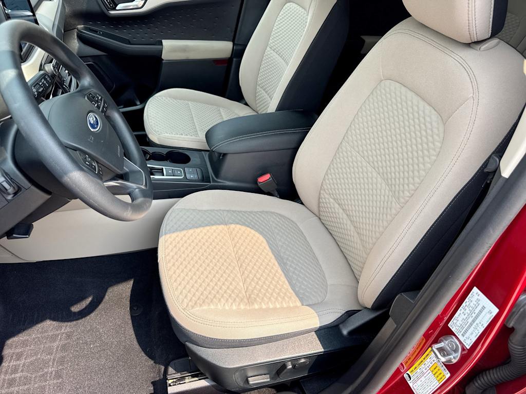 Thumbnail: 2020 Ford Escape - 10