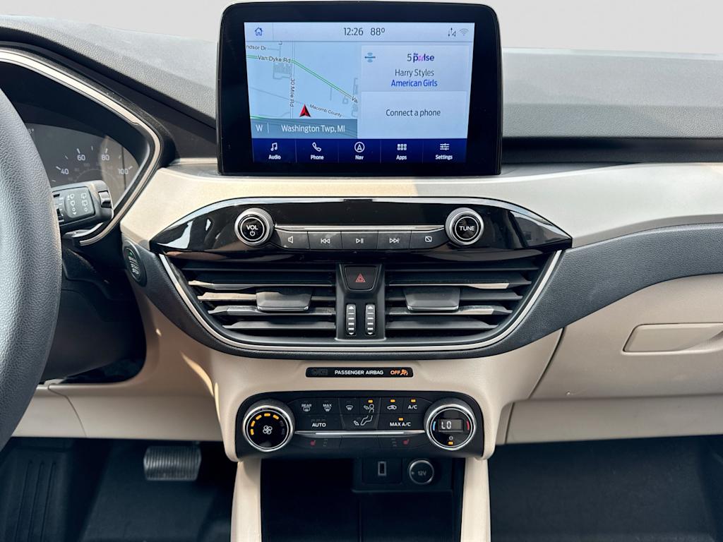 Thumbnail: 2020 Ford Escape - 14