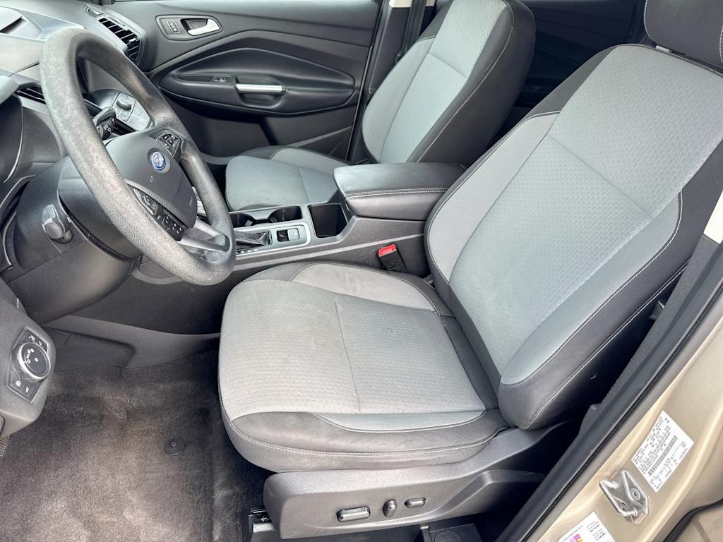 Thumbnail: 2018 Ford Escape - 9