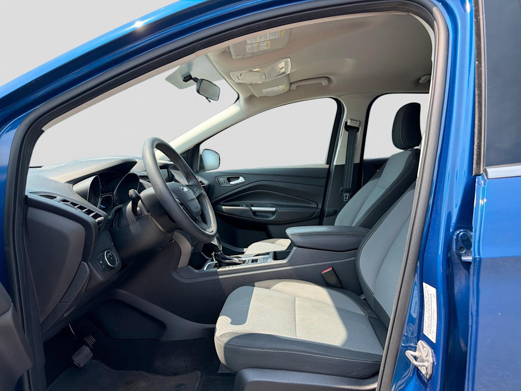 Thumbnail: 2019 Ford Escape - 10