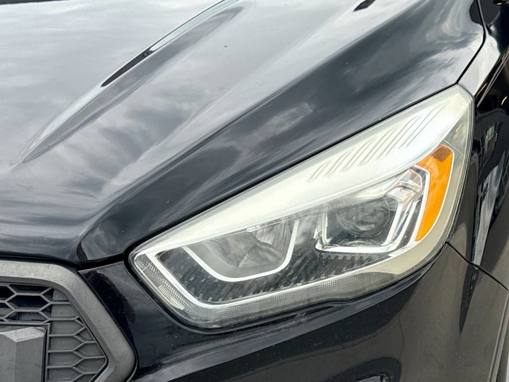 Thumbnail: 2017 Ford Escape - 22