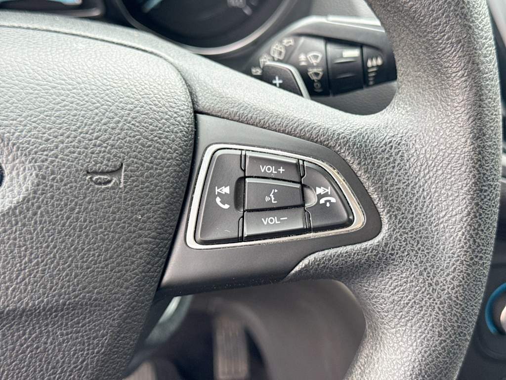 Thumbnail: 2017 Ford Escape - 28