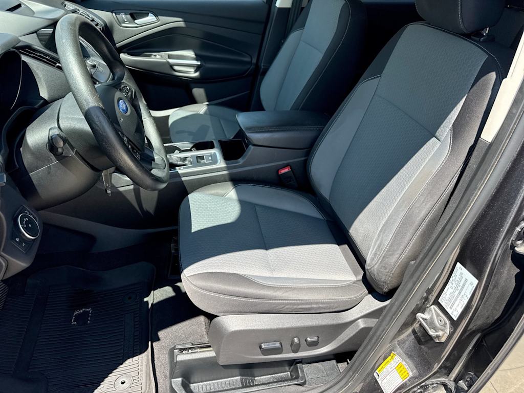 Thumbnail: 2018 Ford Escape - 10