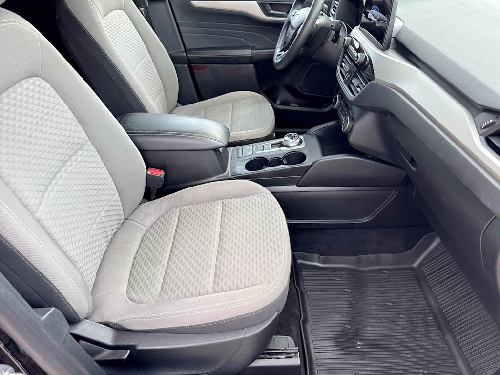 Thumbnail: 2022 Ford Escape - 11