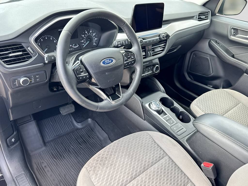 Thumbnail: 2022 Ford Escape - 2