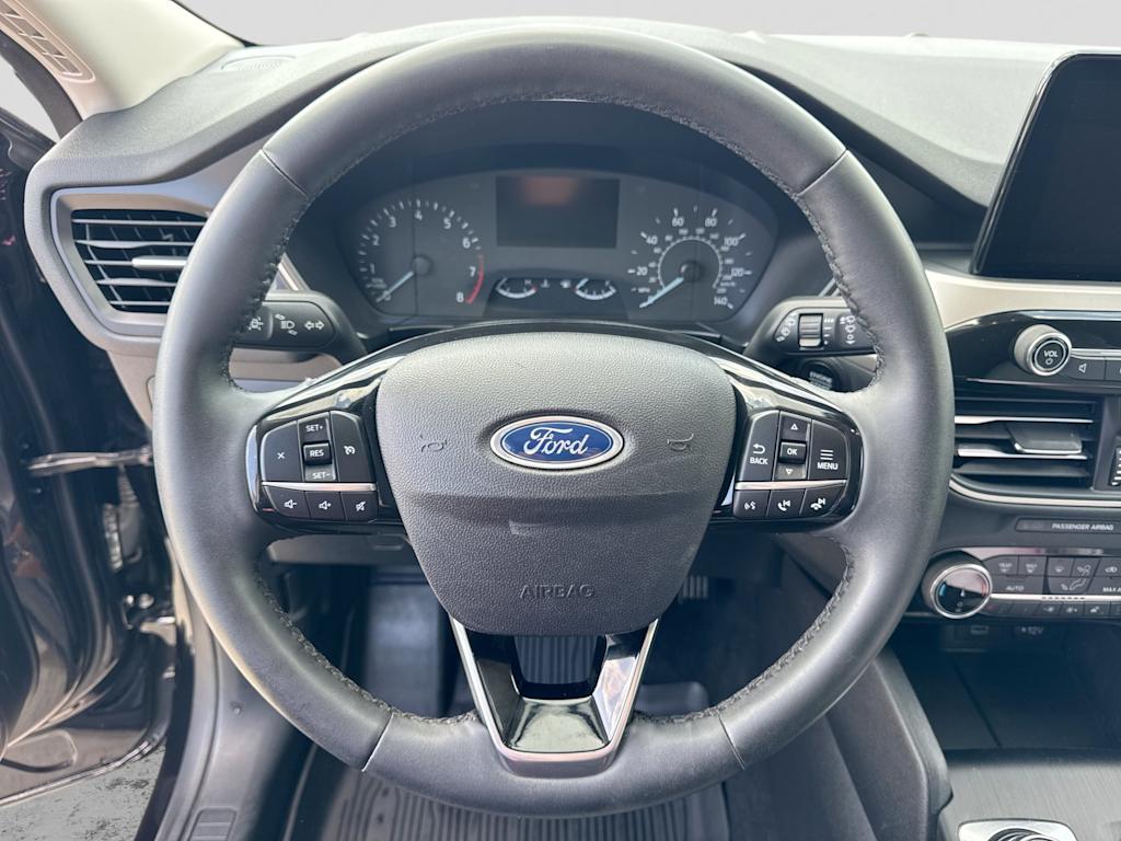 Thumbnail: 2022 Ford Escape - 13