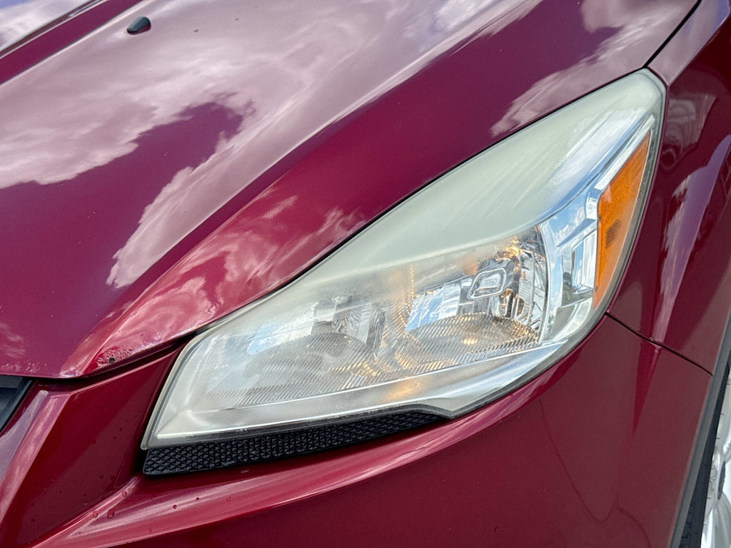 Thumbnail: 2015 Ford Escape - 17