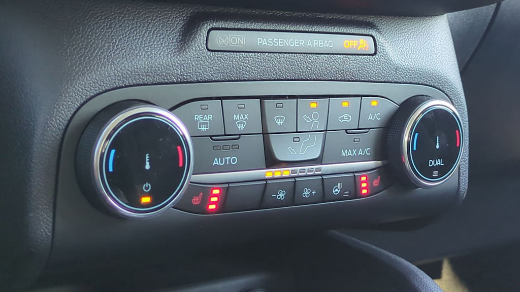 Thumbnail: 2025 Ford Escape - 30