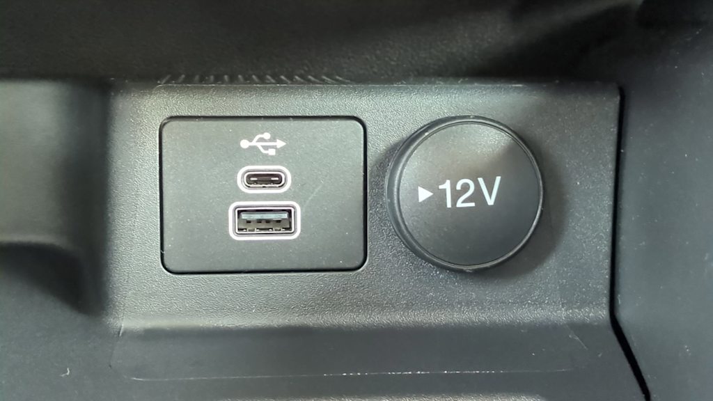 Thumbnail: 2025 Ford Escape - 33