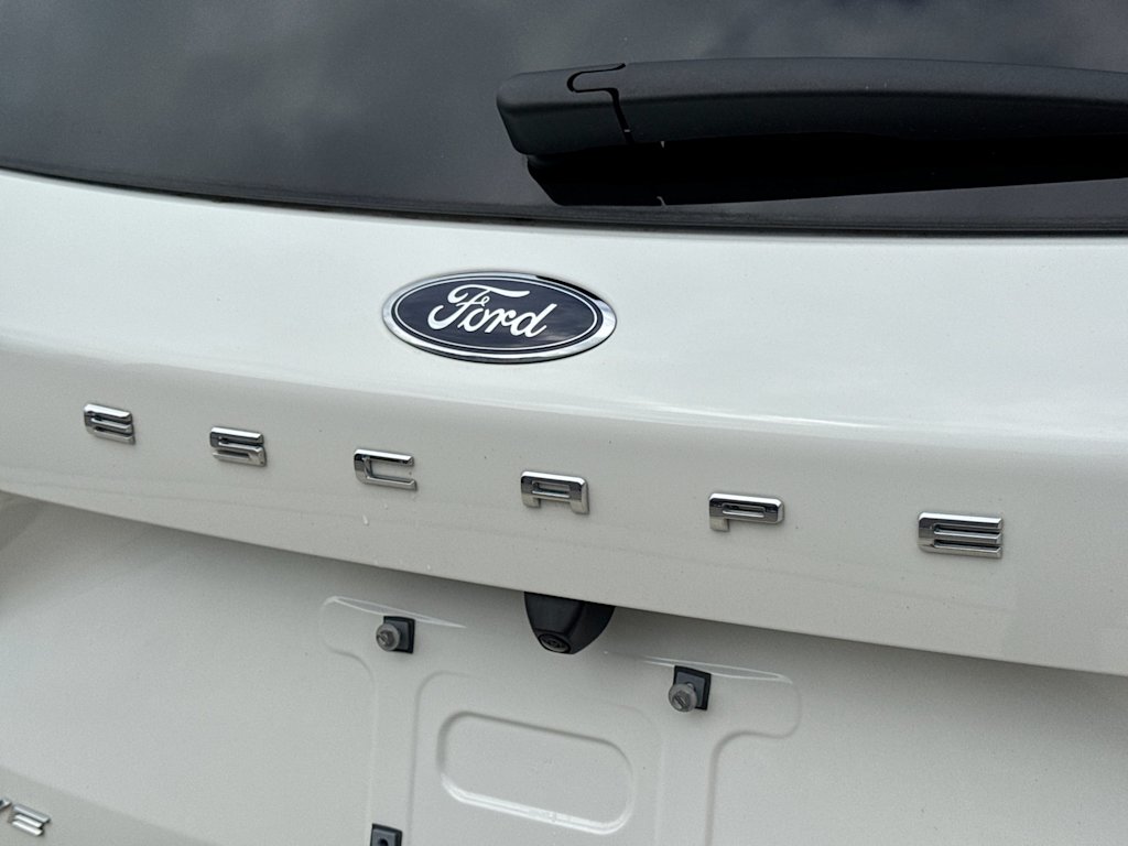Thumbnail: 2023 Ford Escape - 24