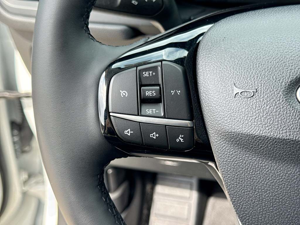 Thumbnail: 2023 Ford Escape - 28