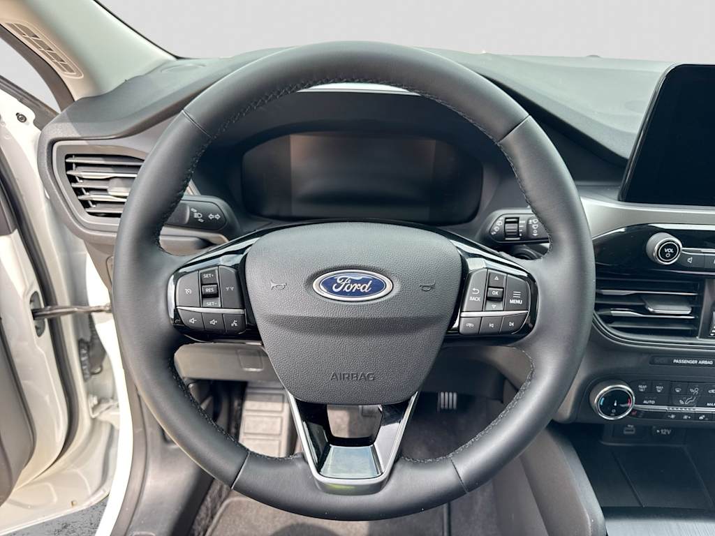 Thumbnail: 2023 Ford Escape - 12
