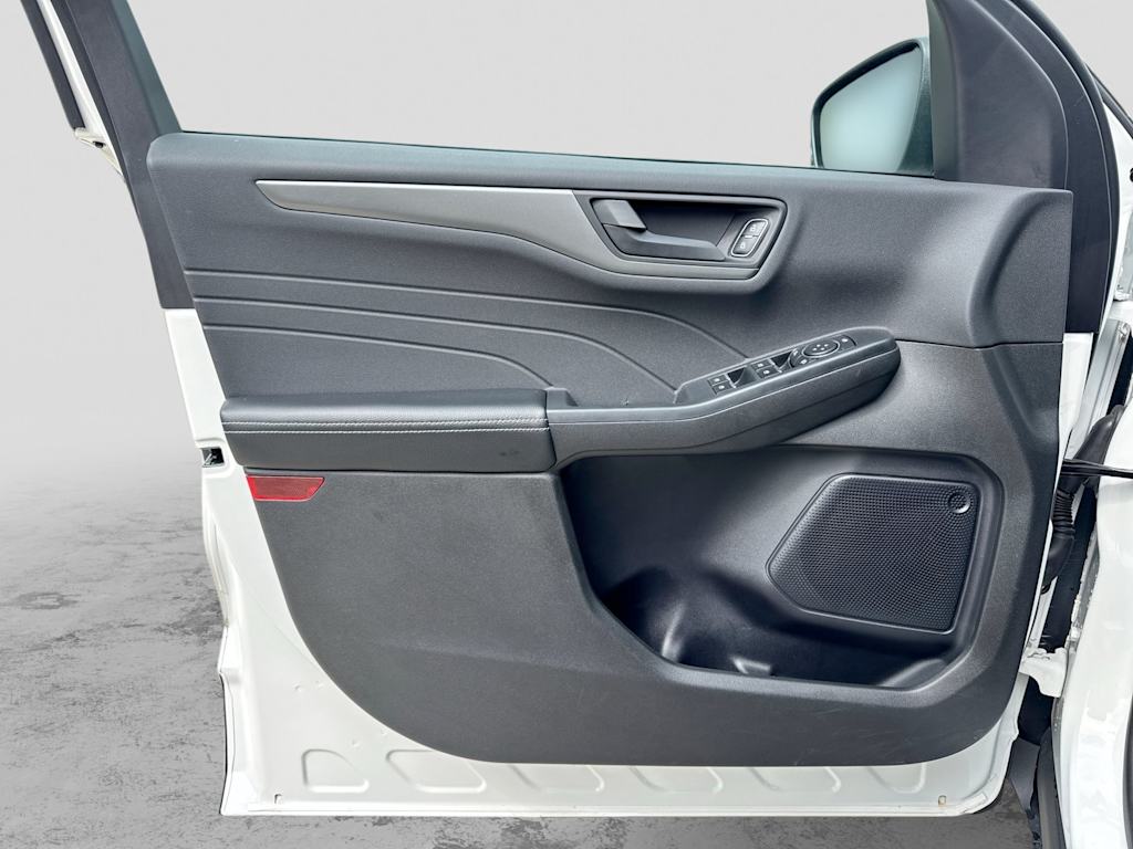 Thumbnail: 2023 Ford Escape - 33