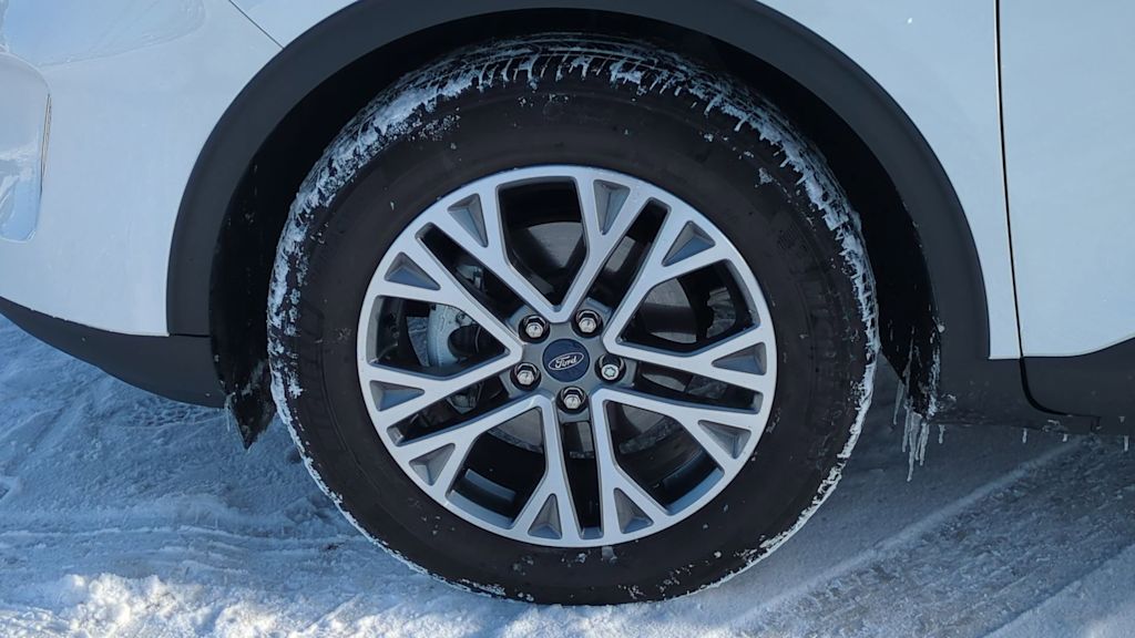 Thumbnail: 2022 Ford Escape - 8