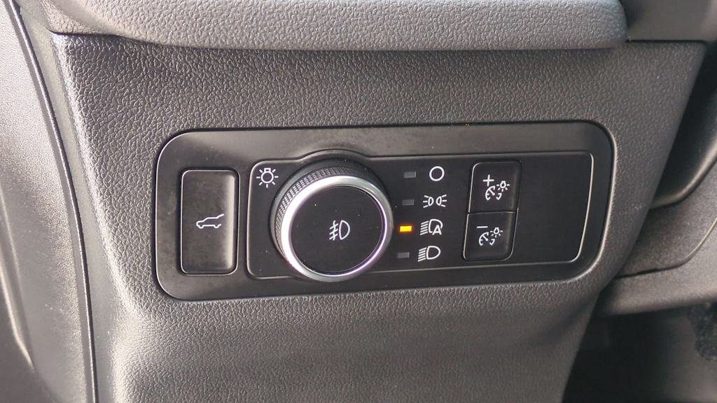 Thumbnail: 2022 Ford Escape - 22